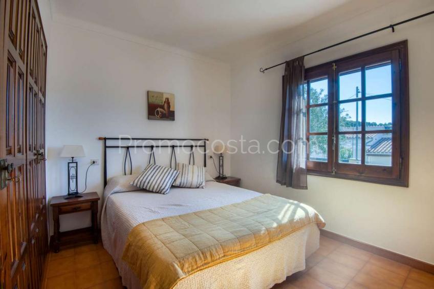 L'Escala, Maison avec licence touristique, située à environ 850m de la plage de Riells