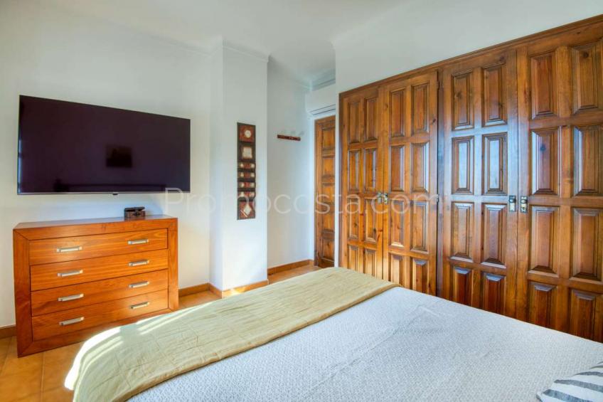L'Escala, Maison avec licence touristique, située à environ 850m de la plage de Riells