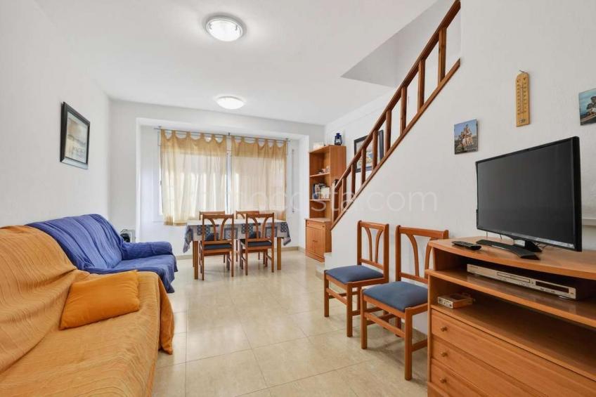 L'Escala, OPORTUNIDAD!!!  Casa situada a tan solo 50 metros de la playa del Port d’en Perris