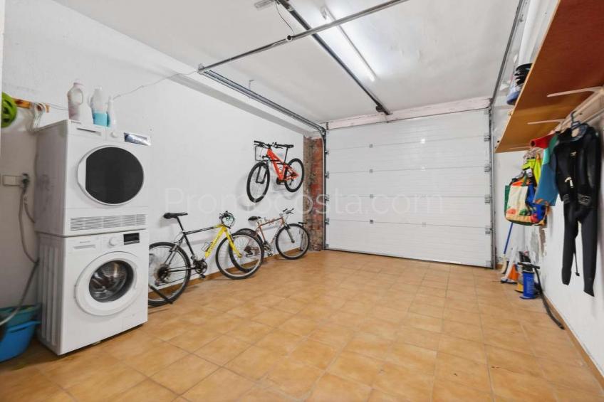 L'Escala, OPORTUNIDAD!!!  Casa situada a tan solo 50 metros de la playa del Port d’en Perris