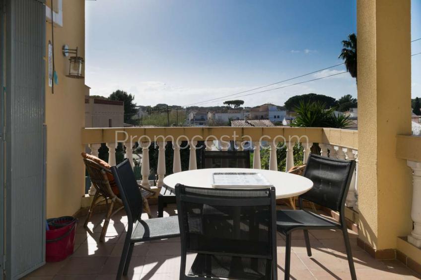 L'Escala, Casa con licencia turística, situada a unos 500m de la playa de Riells