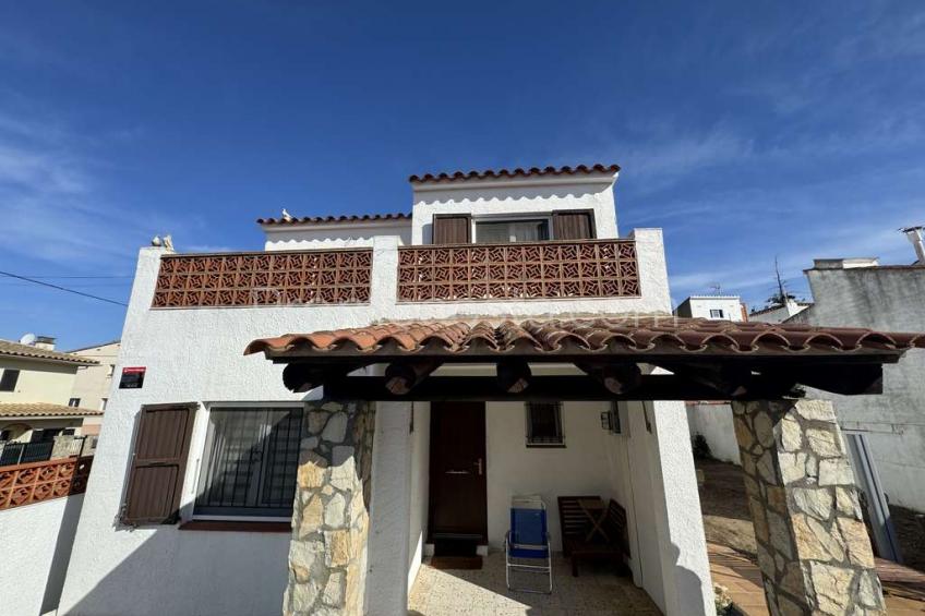 L'Escala, Maison jumelée avec  piscine privée