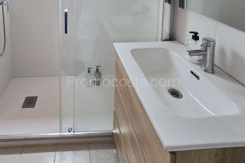 L'Escala, Muy bonita casa con  licencia turística y piscina comunitaria