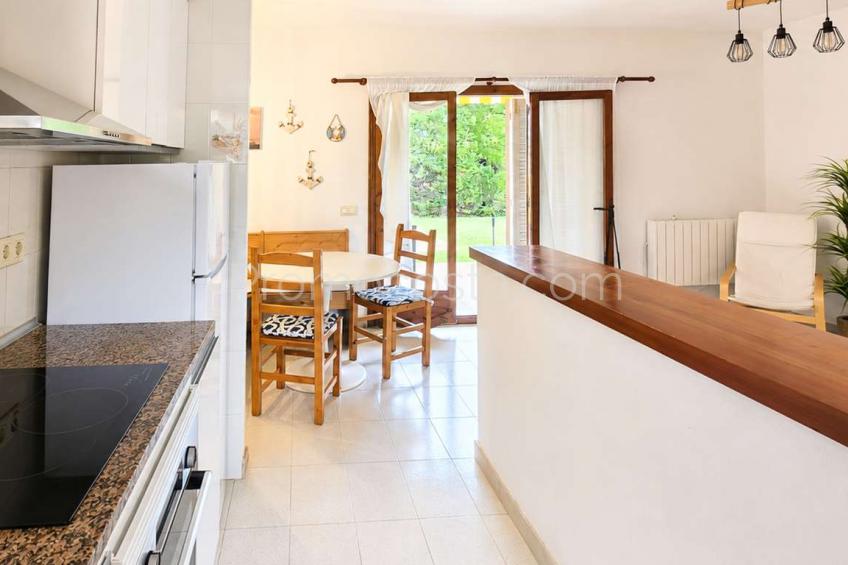 L'Escala, Muy bonita casa con  licencia turística y piscina comunitaria