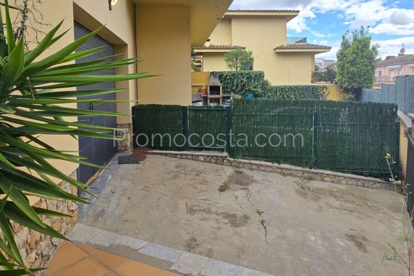 L'Escala, Casa independent amb jardí i piscina privada