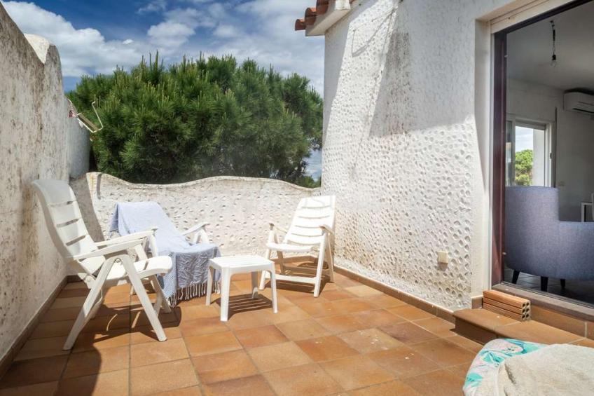 L'Escala, Casa situada a unos 350m de la playa de Montgó