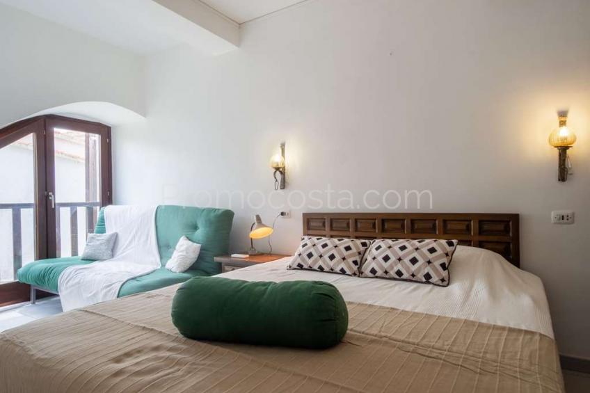 L'Escala, Casa situada a unos 350m de la playa de Montgó