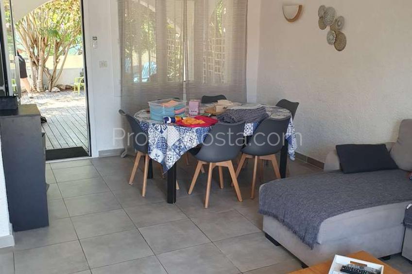L'Escala, Muy bonita casa con vistas al lago y licencia turística