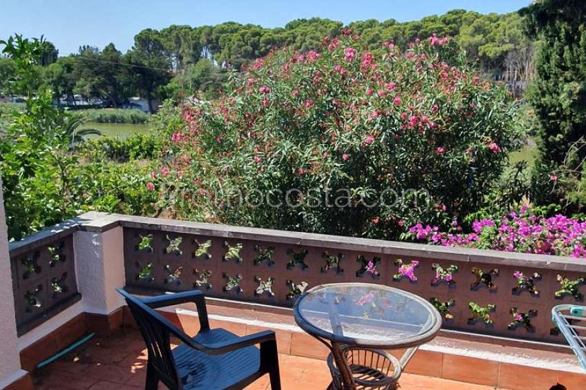 L'Escala, Muy bonita casa con vistas al lago y licencia turística