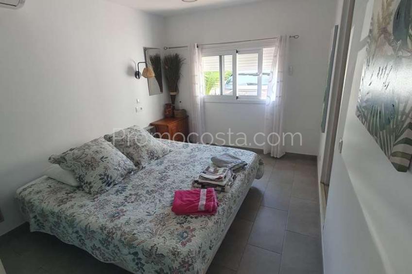 L'Escala, Muy bonita casa con vistas al lago y licencia turística
