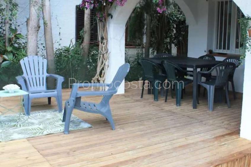 L'Escala, Muy bonita casa con vistas al lago y licencia turística
