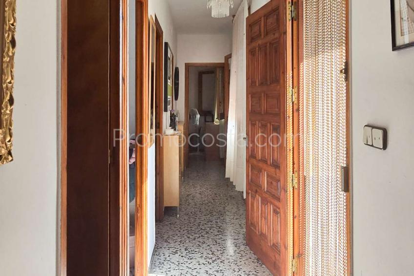 St. Miquel De Fluviá, Muy bonita casa independiente, con jardín privado