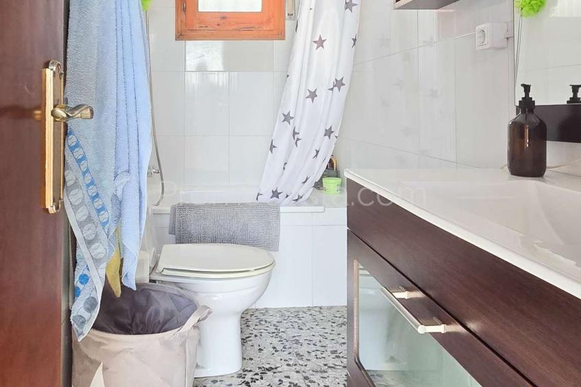 St. Miquel De Fluviá, Muy bonita casa independiente, con jardín privado