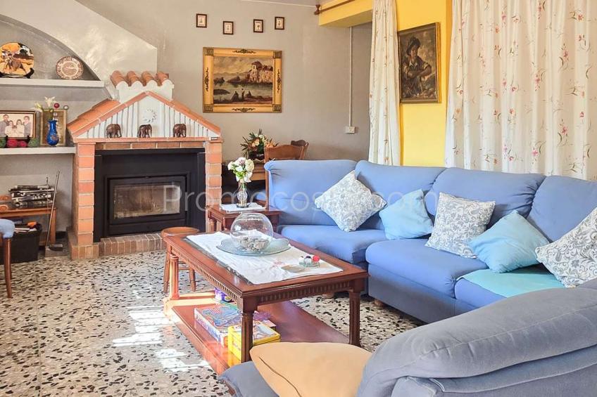St. Miquel De Fluviá, Muy bonita casa independiente, con jardín privado
