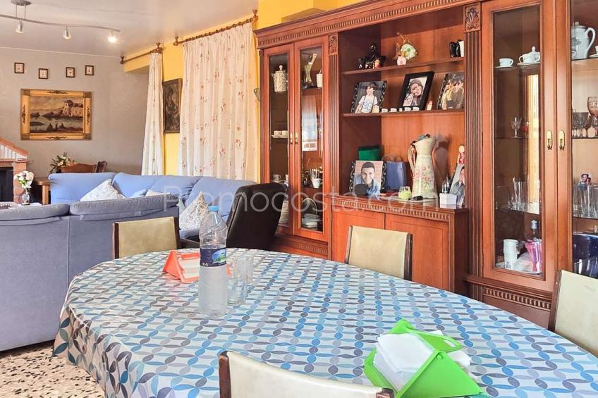 St. Miquel De Fluviá, Muy bonita casa independiente, con jardín privado