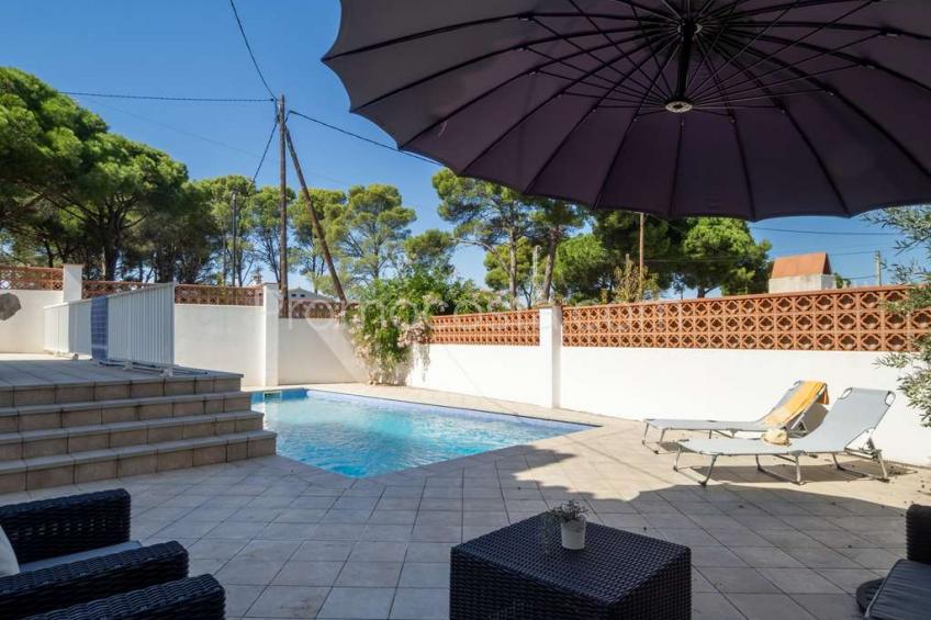 L'Escala, Casa independiente con piscina privada