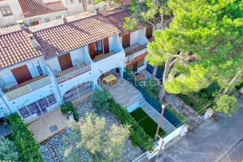 L'Escala, Casa situada a unos 750m de la playa de Riells