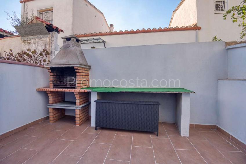 L'Escala, Casa situada a unos 750m de la playa de Riells