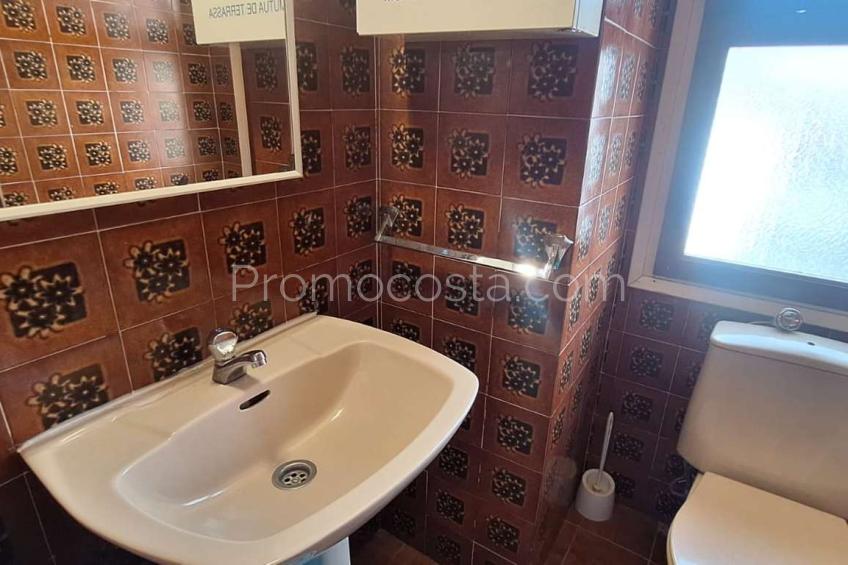 L'Escala, Casa situada a unos 1200m de las playas de Empuries