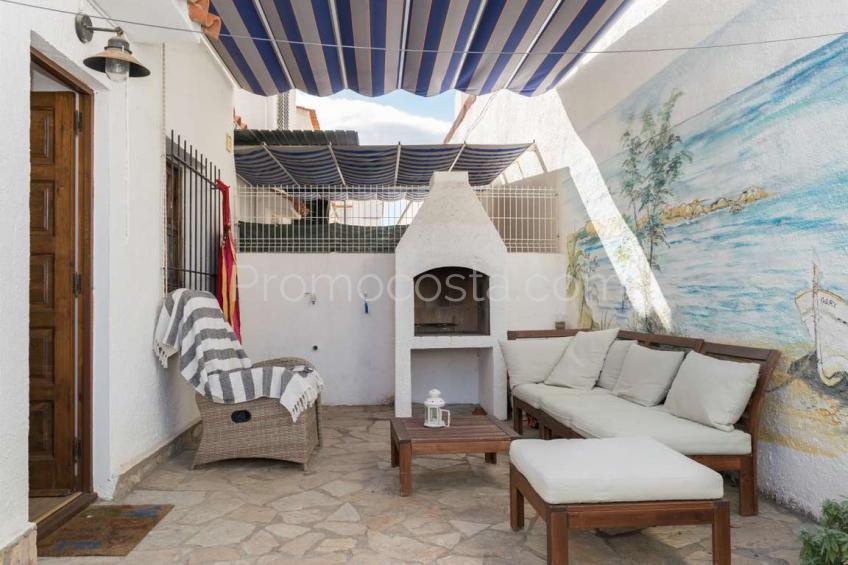 L'Escala, Casa con patio a 100m playa 