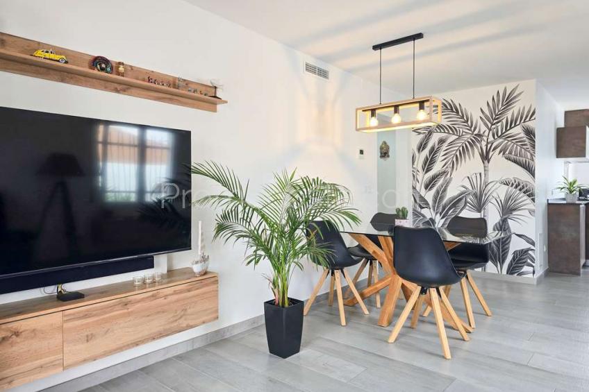 L'Escala, Casa impecable con jardín privado