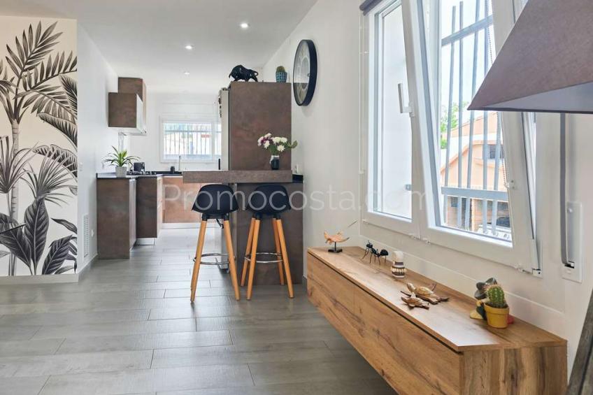 L'Escala, Casa impecable con jardín privado