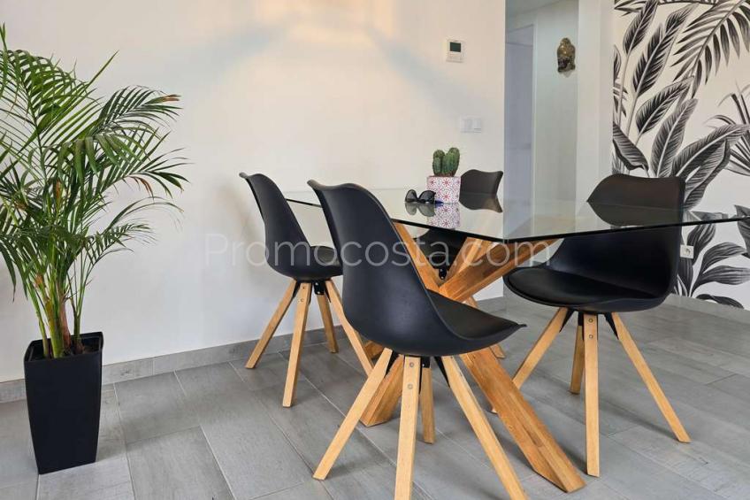 L'Escala, Casa impecable con jardín privado